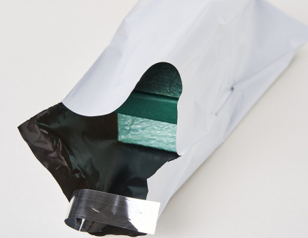 Курьерский пакет (сейф пакет), 170х240+40, с клеевым клапаном, без кармана, 60 мкм, 500 шт.