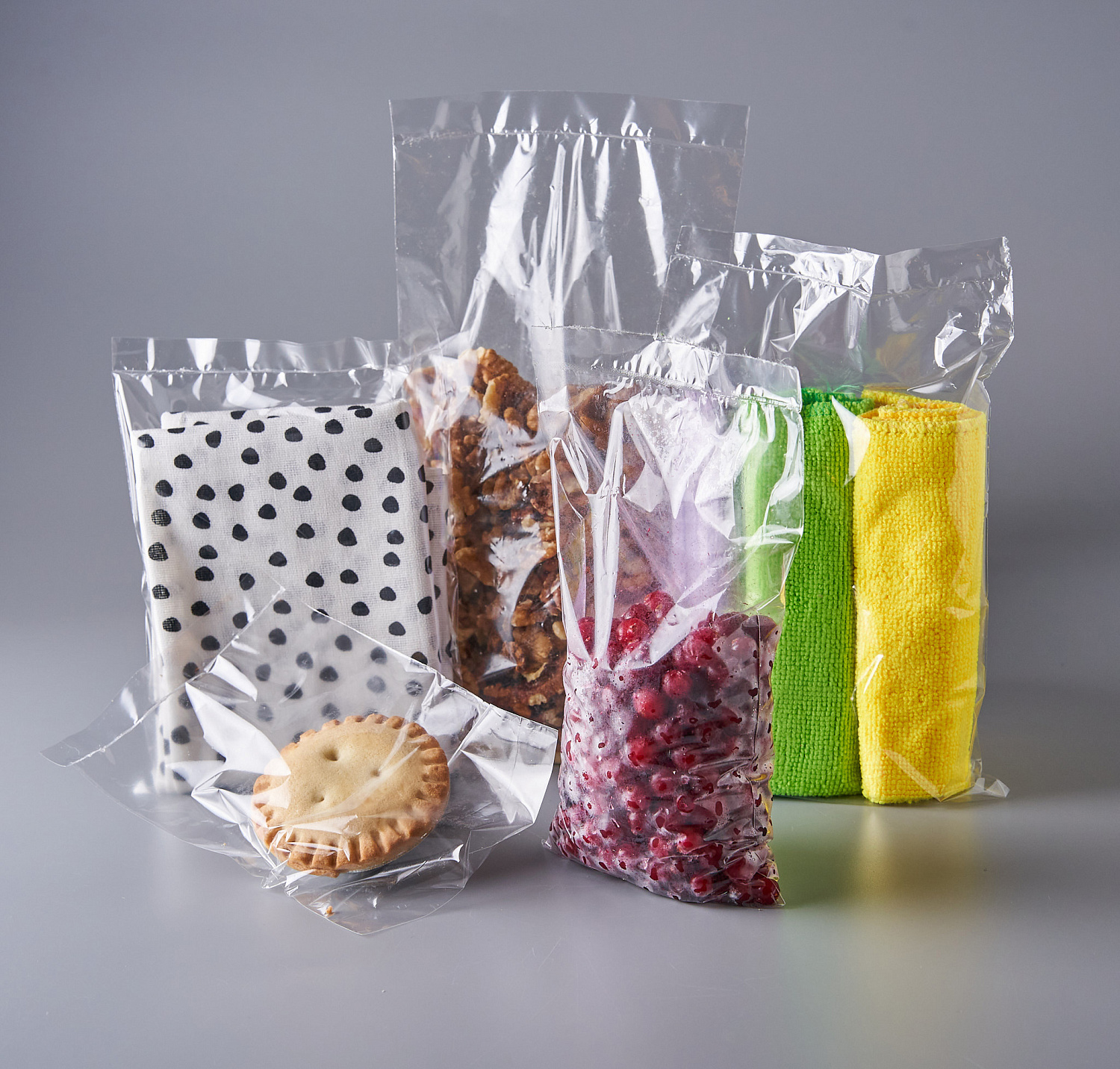 Полипропиленовые пакеты с клапаном и скотчем (БОПП, ПП)