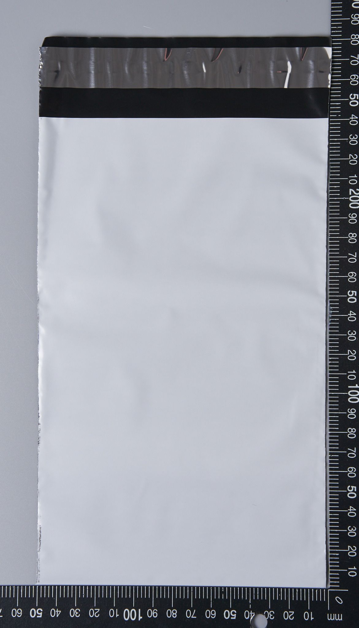 Курьерский пакет (сейф пакет), 150х240+40, с клеевым клапаном, без кармана, 60 мкм, 1000 шт.