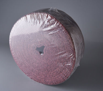 Скотч брайт (Scotch-Brite) профессиональный N7056.6921.1 Very Fine рулон, 100мм х 10м, красный 9327.7238.6921, упаковка 1 шт.