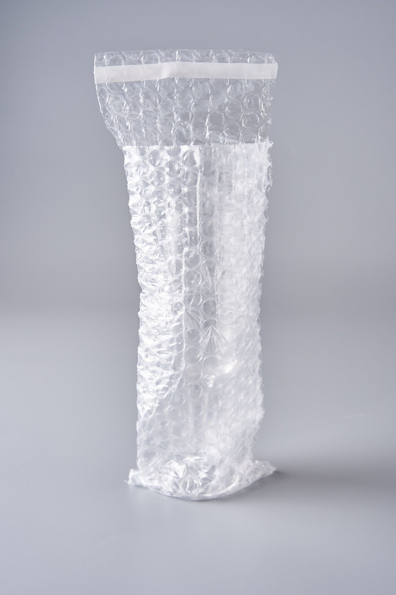 Пакет воздушно-пузырчатый (ВПП, пузырьковый, пупырчатый), 10х25+5 см, с клеевым клапаном, трехслойный, 100 шт.