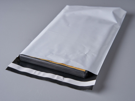 Курьерский пакет (сейф пакет), 160х240+40, с клеевым клапаном, без кармана, 60 мкм, 1000 шт.