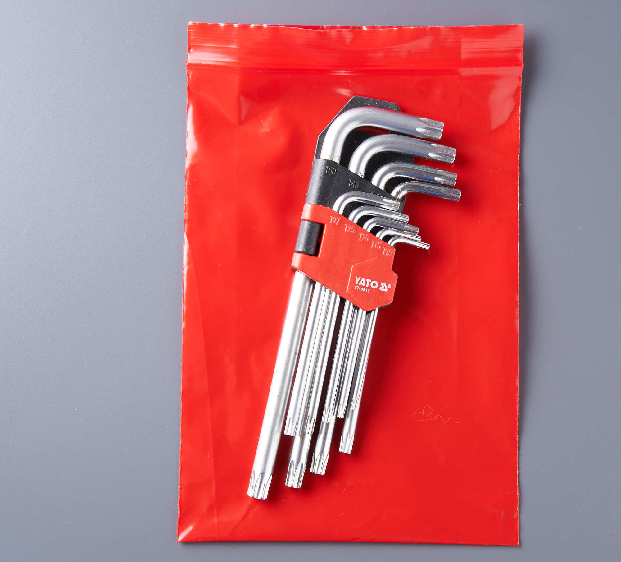 Пакет с замком Zip-Lock (Зип лок), 15х20 см, ультрапрочный, 100 мкм, красный металлик, 100 шт.