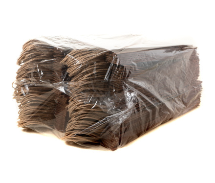 Подарочный крафт пакет под бутылку с кручеными ручками, бордовый, размер 14+8х33 см, 100 шт.