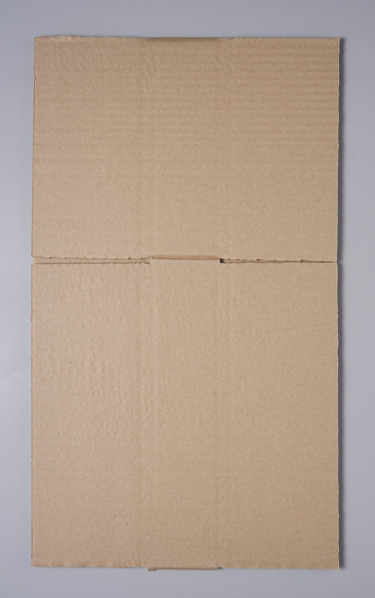 Коробка картонная, 30х22х7 см, объем 4,6 л, 40 шт. (Гофрокороб, 300х220х70 мм )