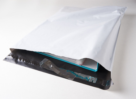 Курьерский пакет (сейф пакет), 340х460+40, с клеевым клапаном, без кармана, 60 мкм, 200 шт.