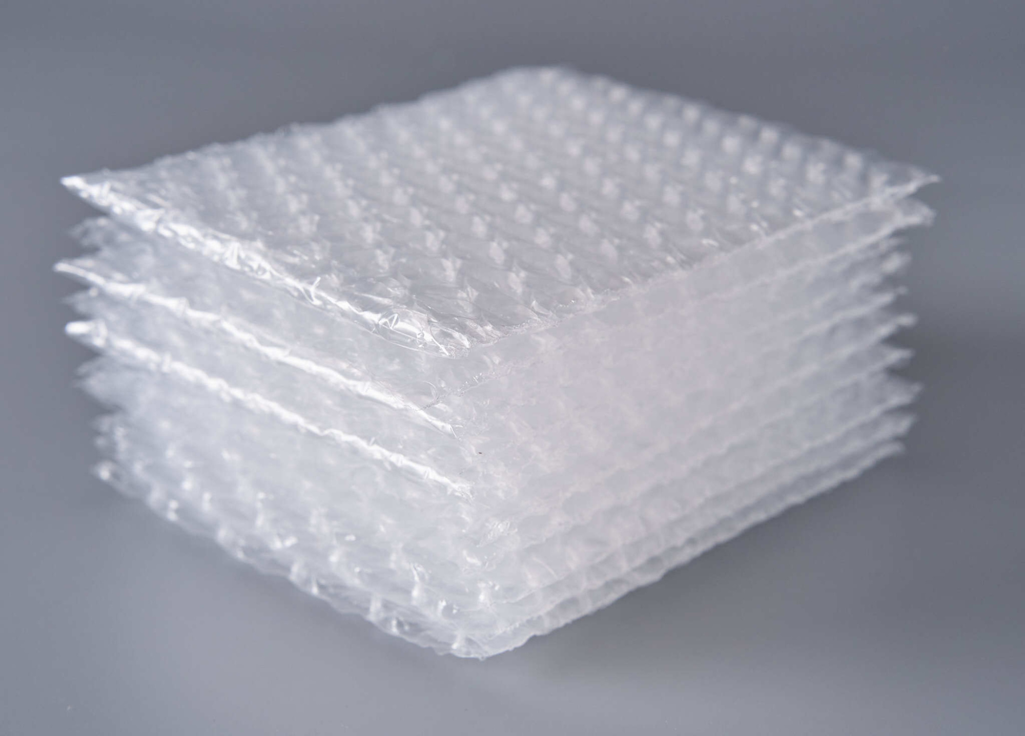 Пакет воздушно-пузырчатый (ВПП, пузырьковый, пупырчатый), 10х10 см, трехслойный, плотность пленки 60 гр/м, 500 шт.