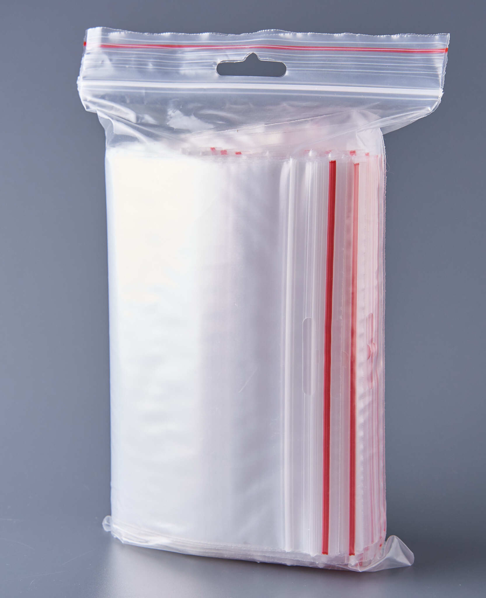 Пакет с замком Zip-Lock (Зип лок), 18х25 см, 60 мкм, с европодвесом, сверхпрочный, 100 шт.