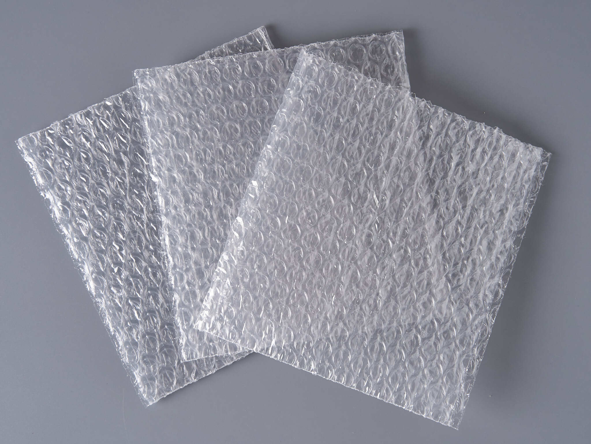 Пакет воздушно-пузырчатый (ВПП, пузырьковый, пупырчатый), 15х15 см, трехслойный, плотность пленки 60 гр/м, 1000 шт.