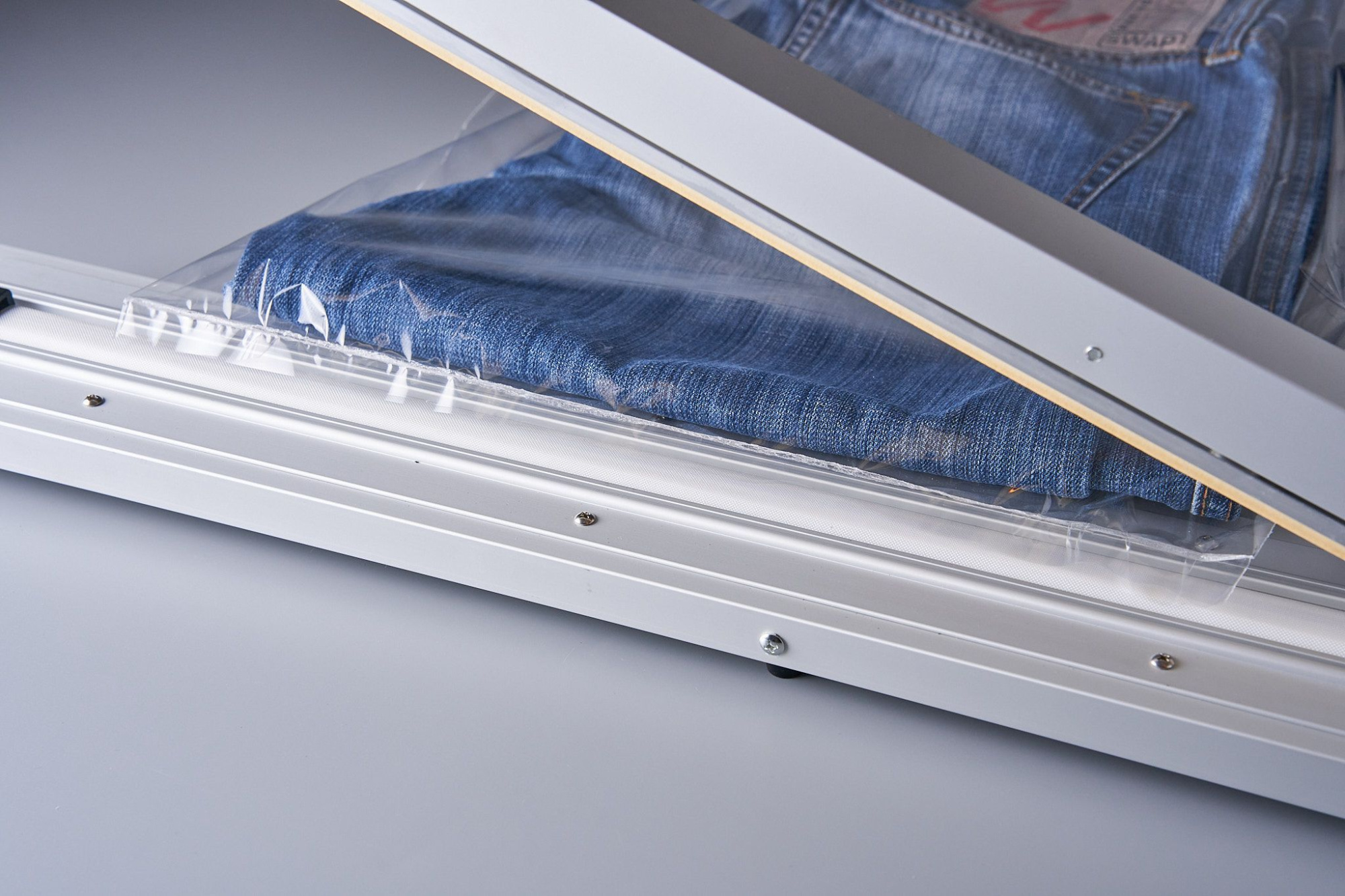 Пакет упаковочный БОПП с клеевым клапаном, 40х50 см, с европодвесом 4 см, ПОД ЗАПАЙКУ ! 30 мкм, 500 шт.