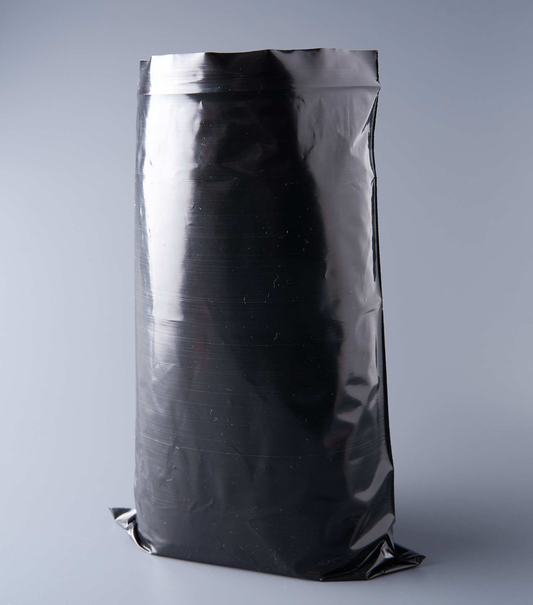 Пакет с замком Zip-Lock (Зип лок), 18х25 см, сверхпрочный, 60 мкм, черный металлик, 100 шт.