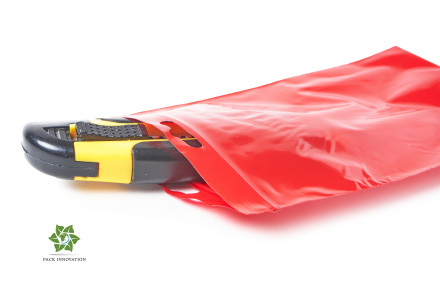 Пакет с замком Zip-Lock (Зип лок), 12х17 см, 60 мкм, с европодвесом, сверхпрочный, красный, 5000 шт.