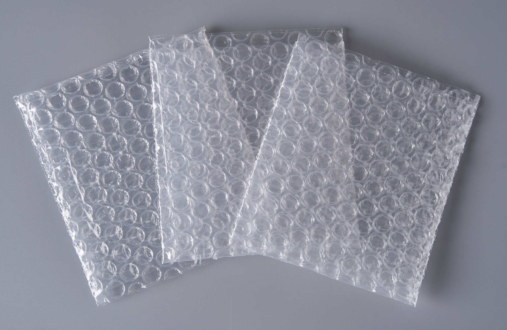 Пакет воздушно-пузырчатый (ВПП, пузырьковый, пупырчатый), 10х10 см, трехслойный, плотность пленки 60 гр/м, 500 шт.