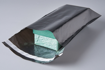 Курьерский пакет, ЧЁРНЫЙ, 150х210+40, без кармана, 50 мкм, 300 шт.