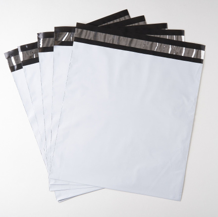 Курьерский пакет (сейф пакет), 300х320+40, с клеевым клапаном, без кармана, 60 мкм, 100 шт.